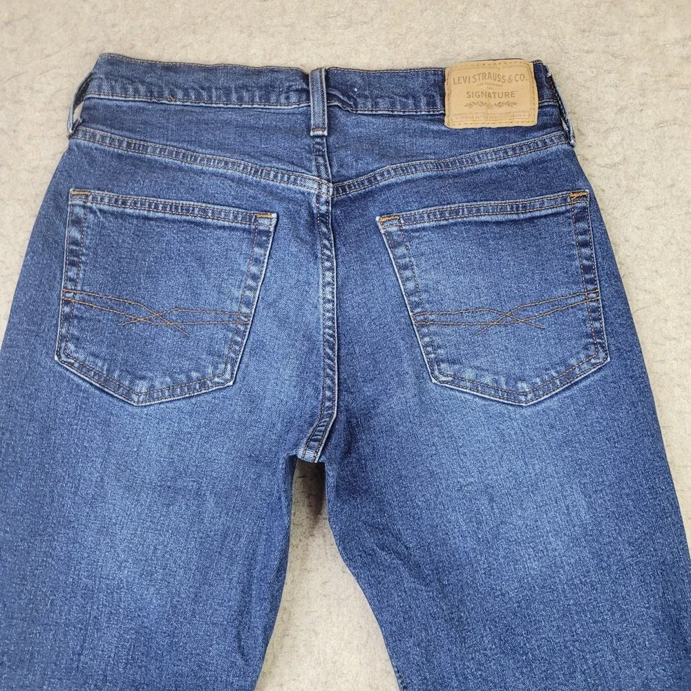Levi Strauss Signature Jeans Men's 30x30 Athletic Fit Straight Leg‎ Blue Denim